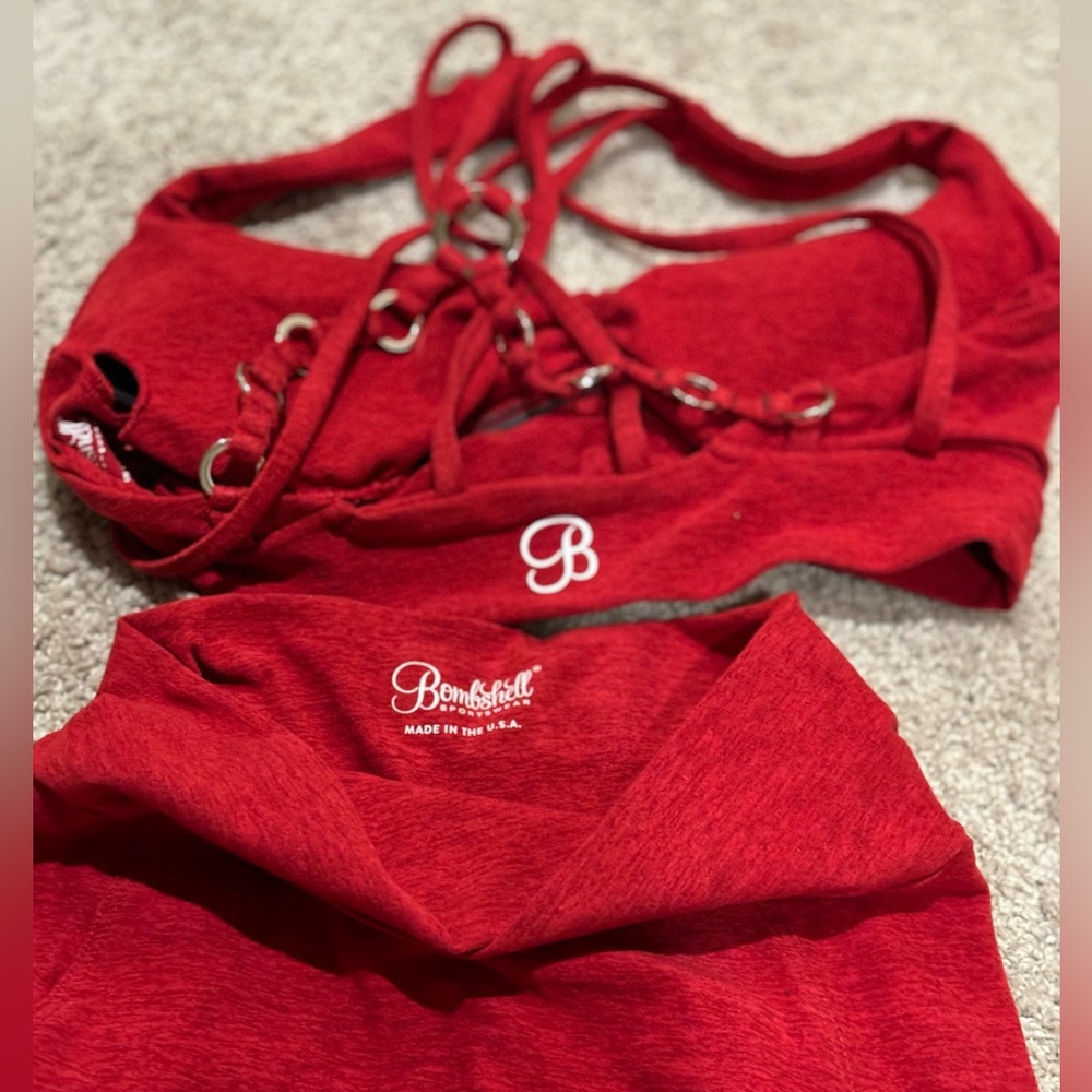 Bombshell sportswear Angel contour /sunset red sets xs